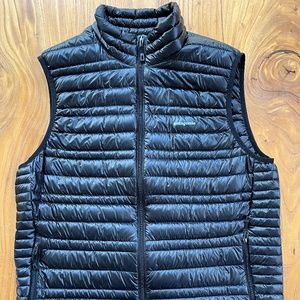 Patagonia Ultralight Down Vest Size Medium
